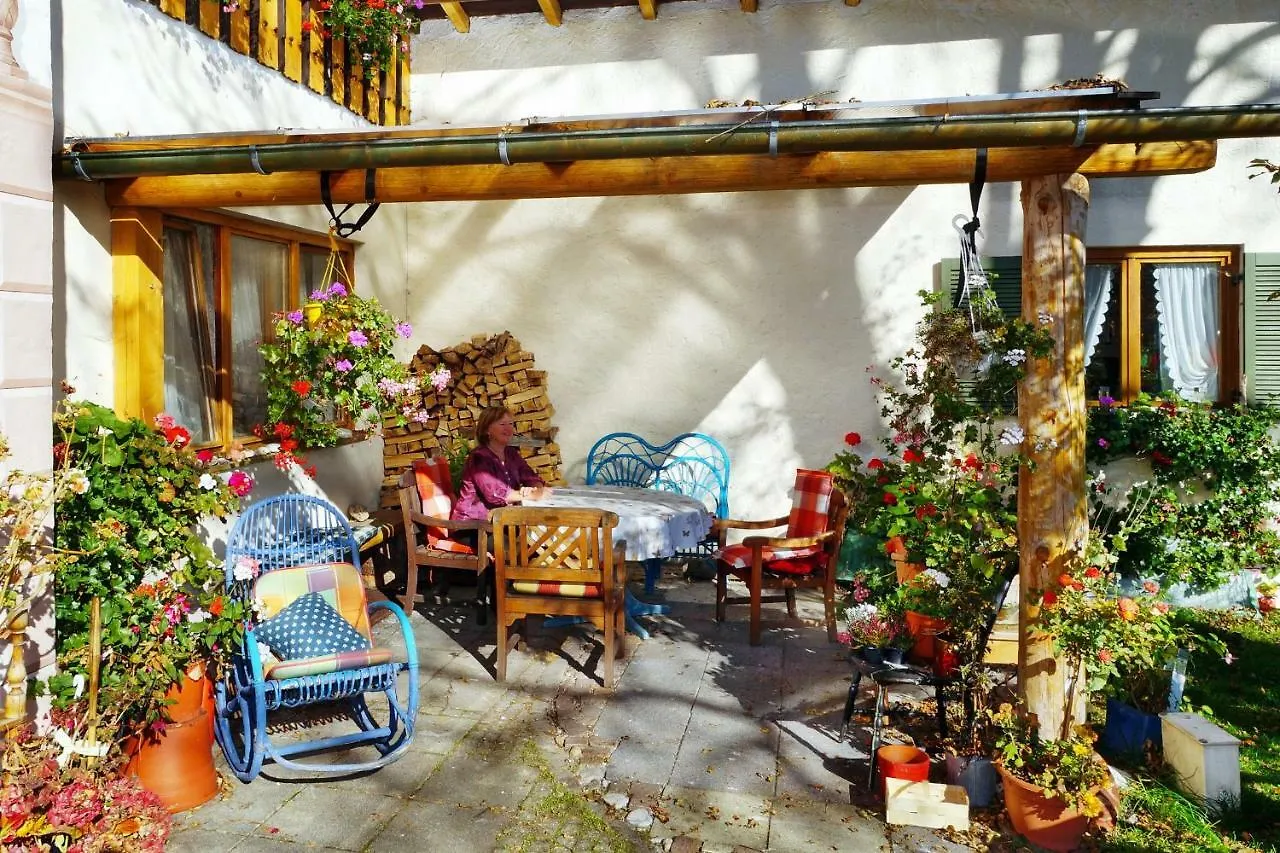 Ferienwohnungen Berghof Krun Guest house